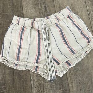 AMERICAN EAGLE SIZE SMALL SHORTS